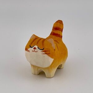 Orange Tabby Wood Cat Carving